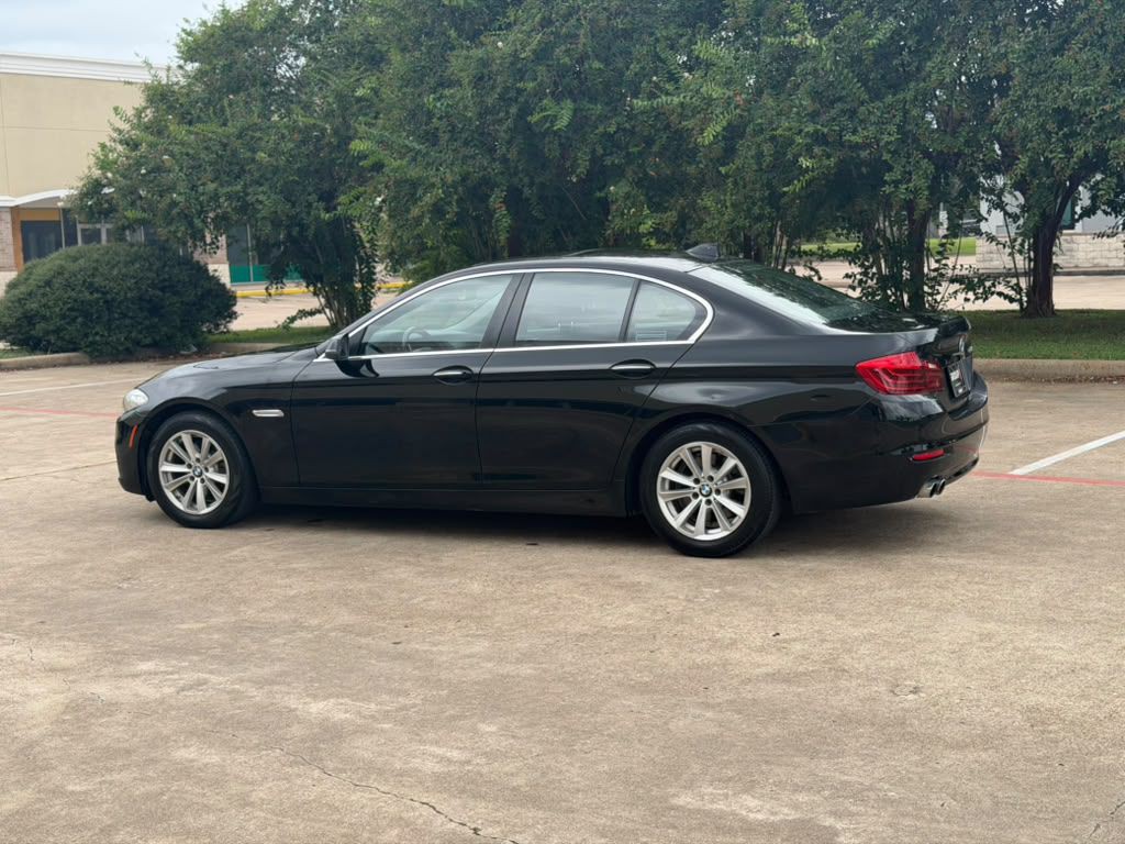 2015 BMW 5 Series Image 11