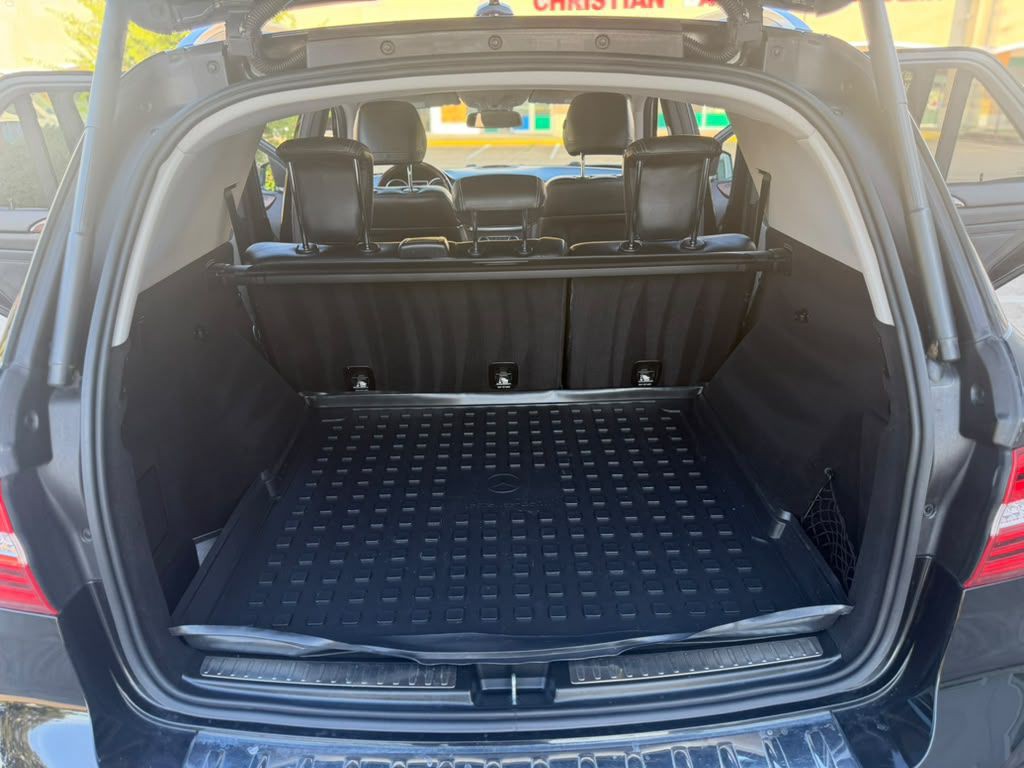 2012 Mercedes-Benz M-Class Image 14