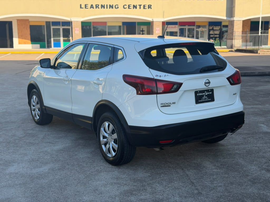 2019 Nissan Rogue Image 6
