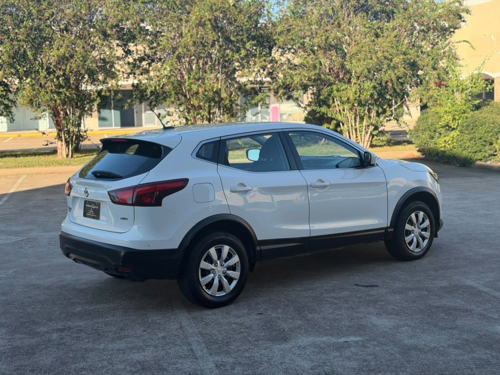 2019 Nissan Rogue Image 7