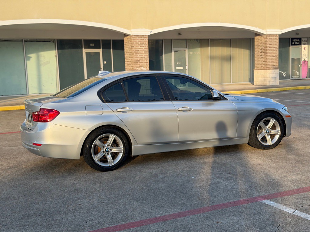 2014 BMW 3 Series Image 6
