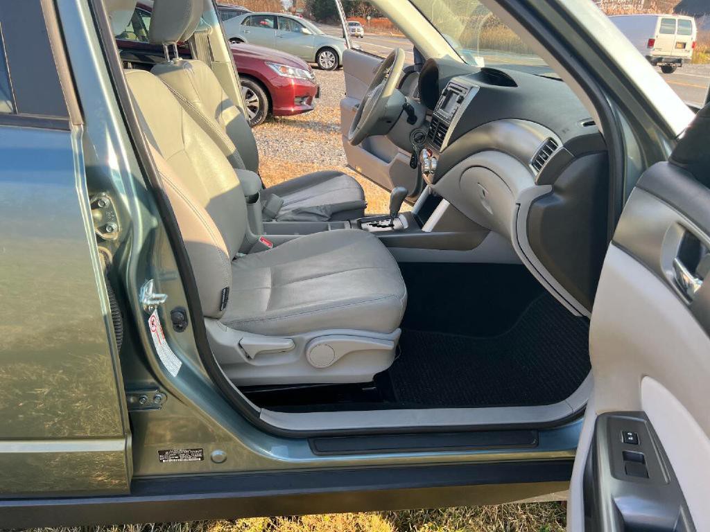 2012 Subaru Forester Image 19