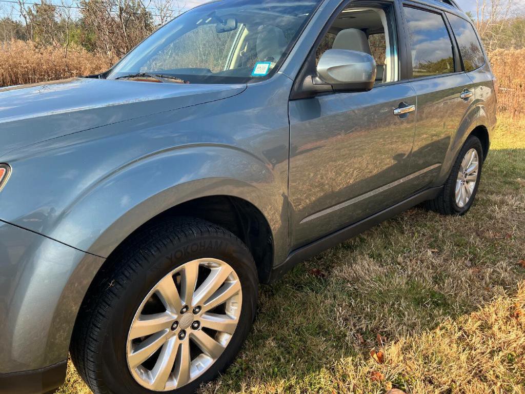 2012 Subaru Forester Image 34