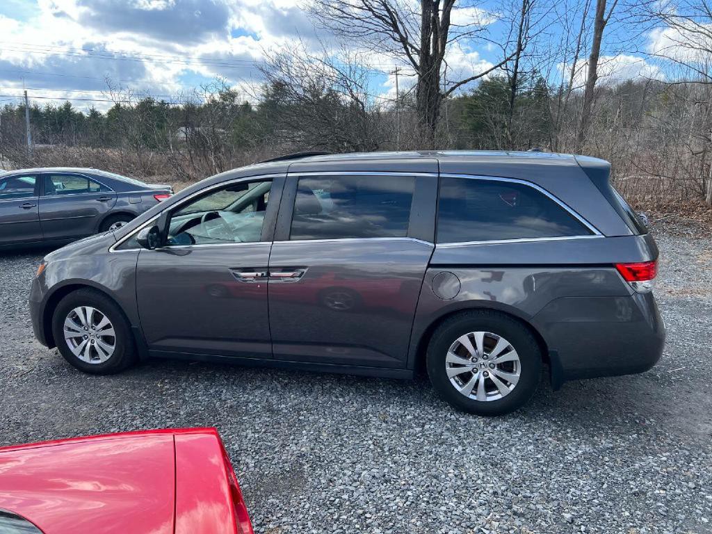 2015 Honda Odyssey Image 4