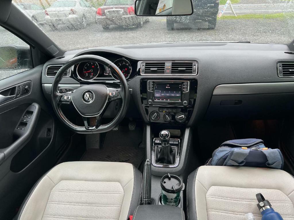 2016 Volkswagen Jetta Image 8