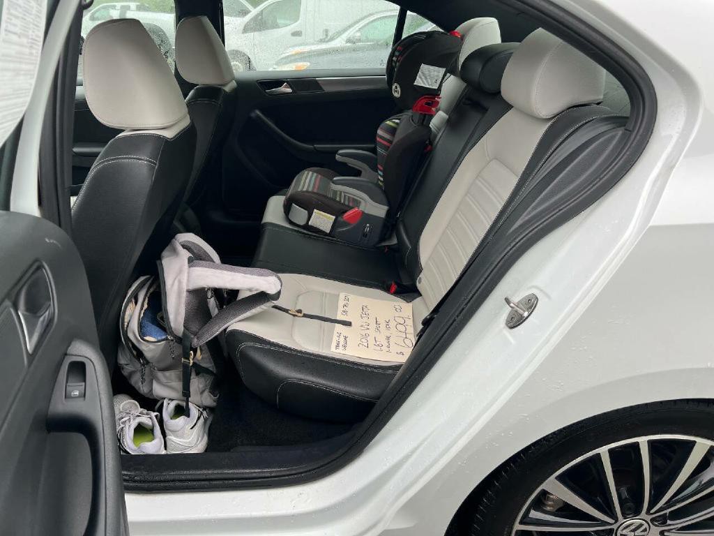 2016 Volkswagen Jetta Image 15