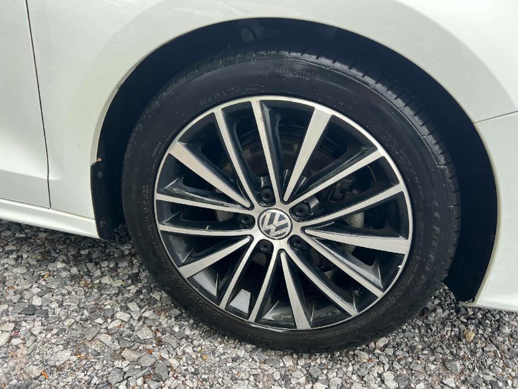 2016 Volkswagen Jetta Image 18