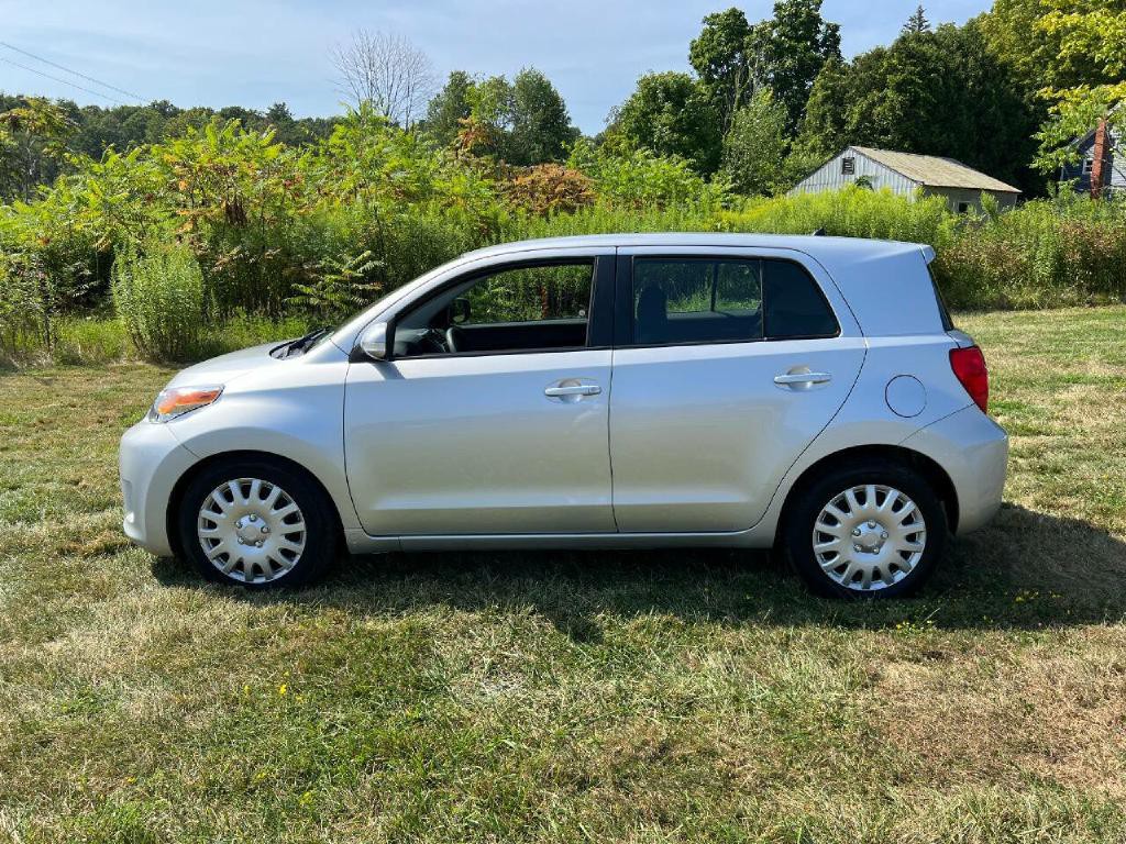 2010 Scion xD Image 4