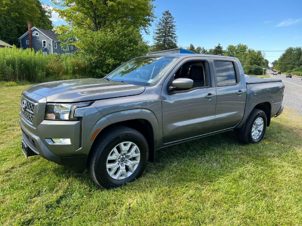 2024 Nissan Frontier Image 2