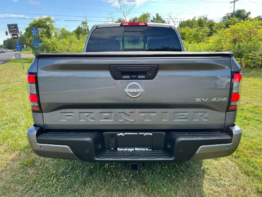 2024 Nissan Frontier Image 6