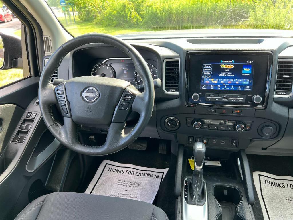2024 Nissan Frontier Image 11