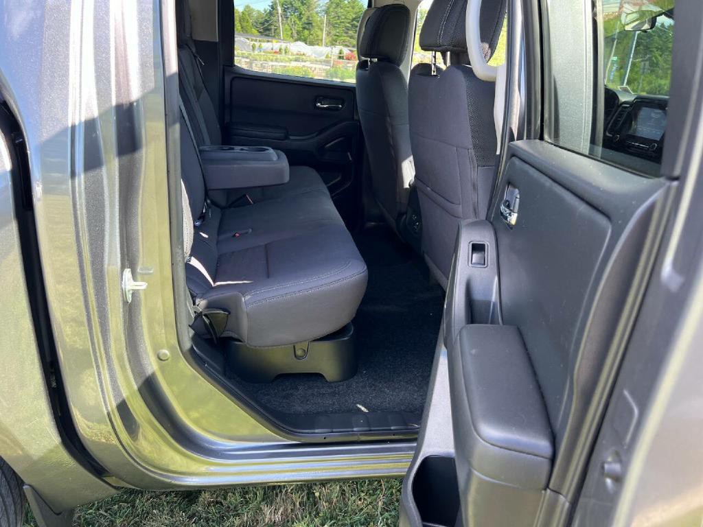 2024 Nissan Frontier Image 28