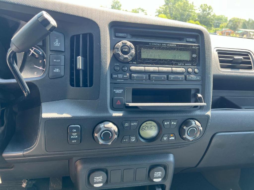 2012 Honda Ridgeline Image 15