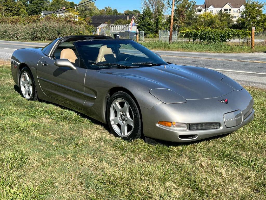 1999 Chevrolet Corvette Image 7