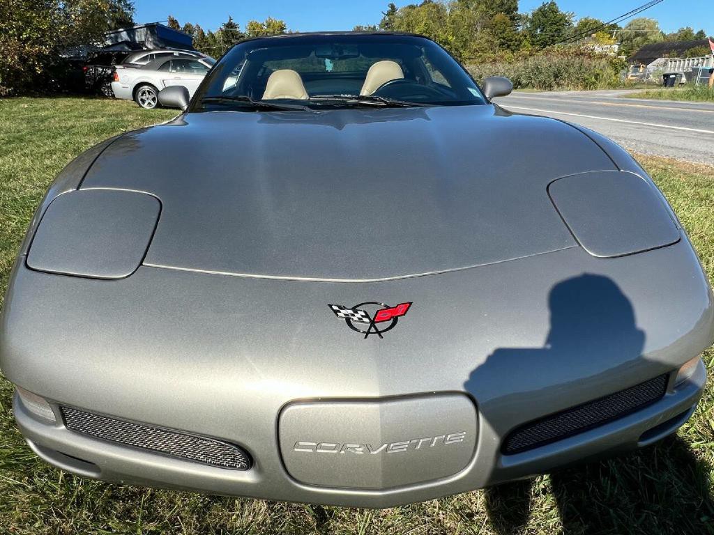 1999 Chevrolet Corvette Image 22