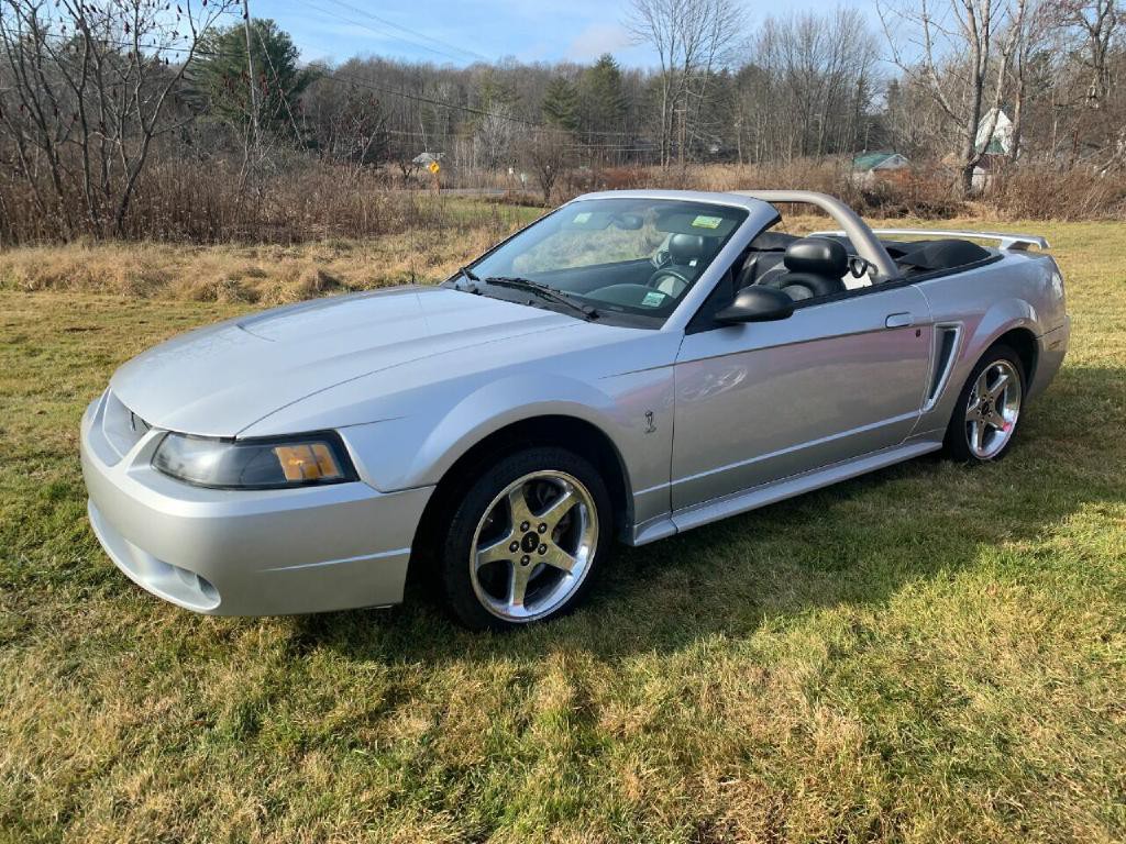 2001 Ford Mustang Image 3