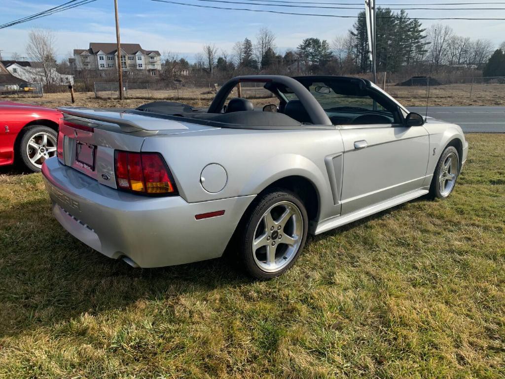 2001 Ford Mustang Image 7