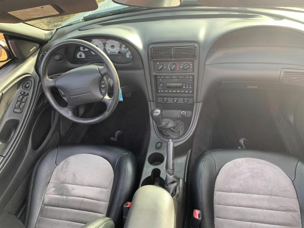 2001 Ford Mustang Image 9