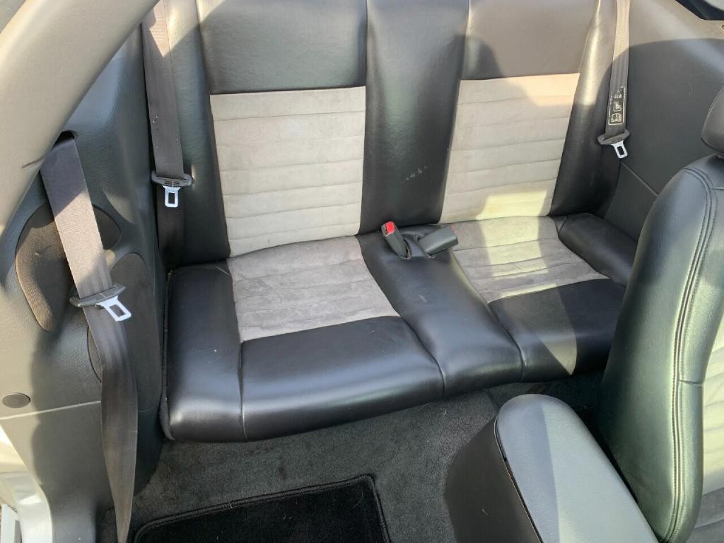 2001 Ford Mustang Image 16