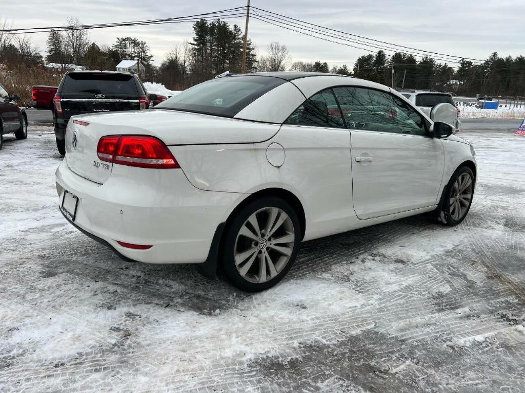 2013 Volkswagen Eos Image 7
