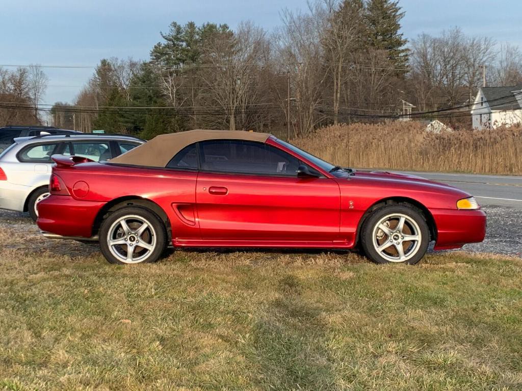 1998 Ford Mustang Image 1