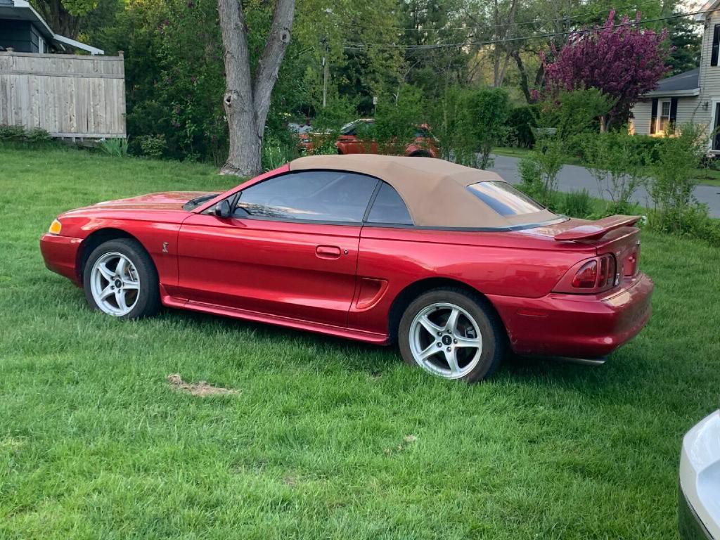 1998 Ford Mustang Image 29
