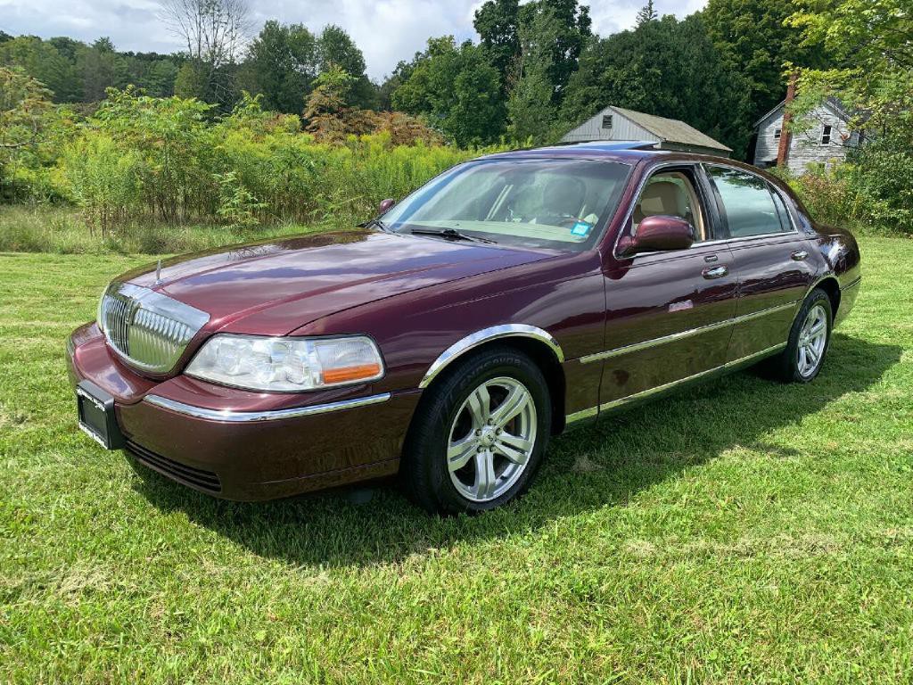 2006 Lincoln Town Car Image 4