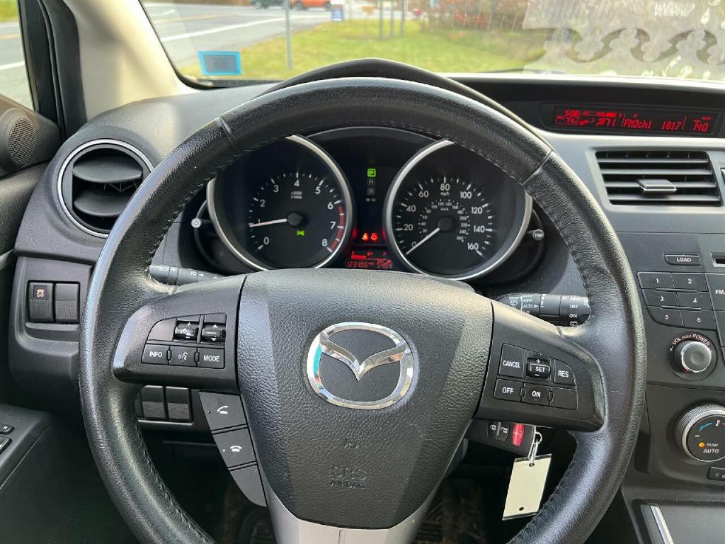 2013 Mazda Mazda5 Image 12