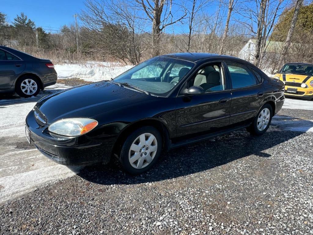 2001 Ford Taurus Image 3