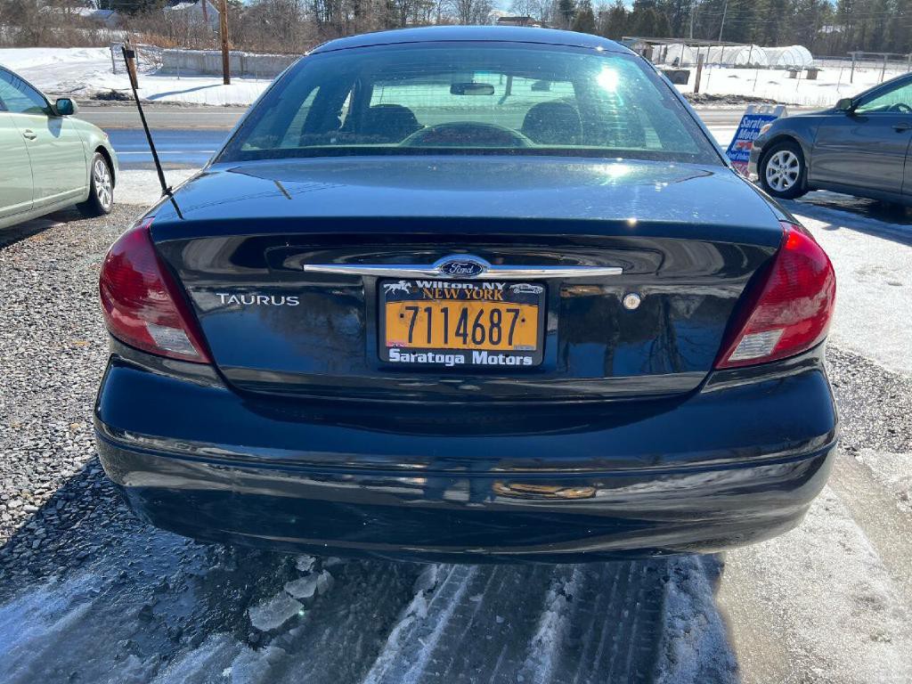 2001 Ford Taurus Image 6
