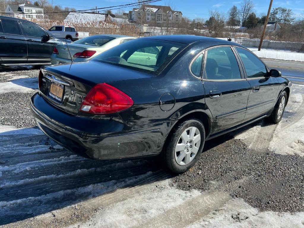 2001 Ford Taurus Image 7