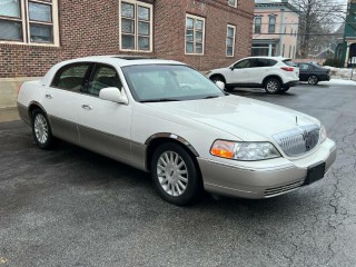 Image for 2003 Lincoln Town Car Signature ID: 7704825