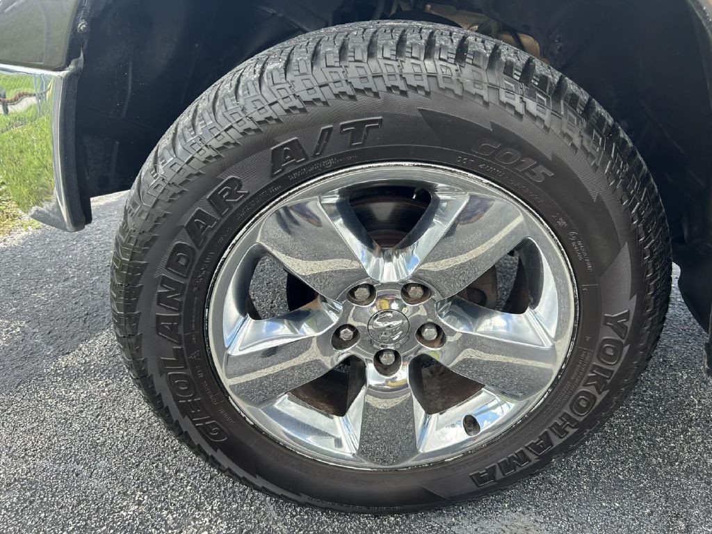 2015 RAM 1500 Image 10