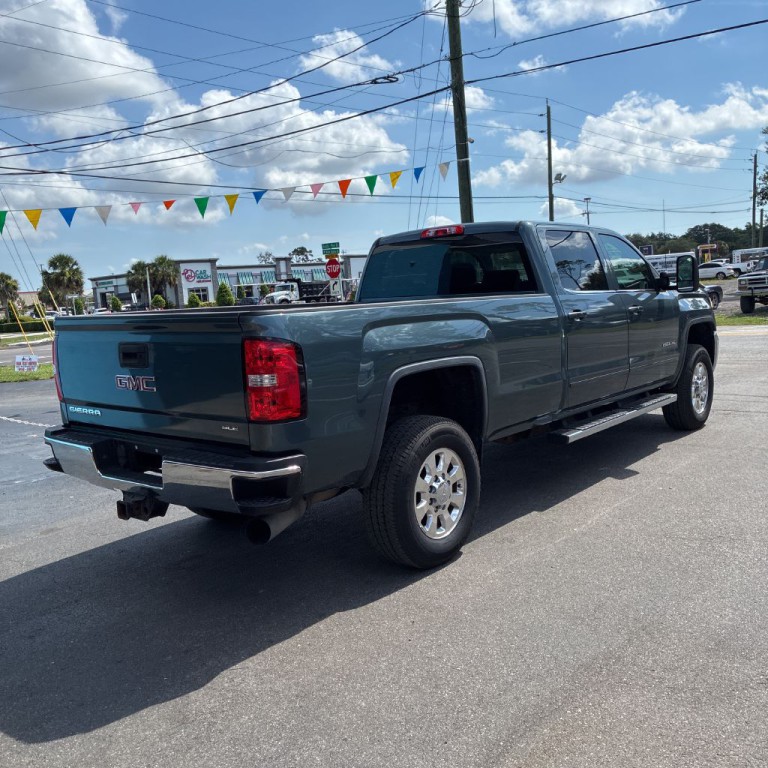 2015 GMC Sierra Image 4