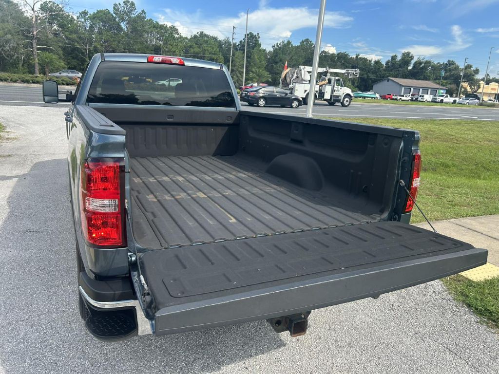 2015 GMC Sierra Image 12