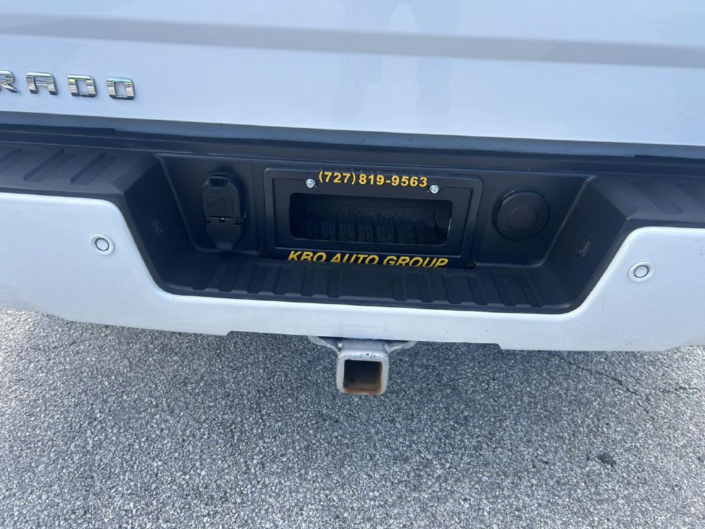 2017 Chevrolet Silverado 1500 Image 9