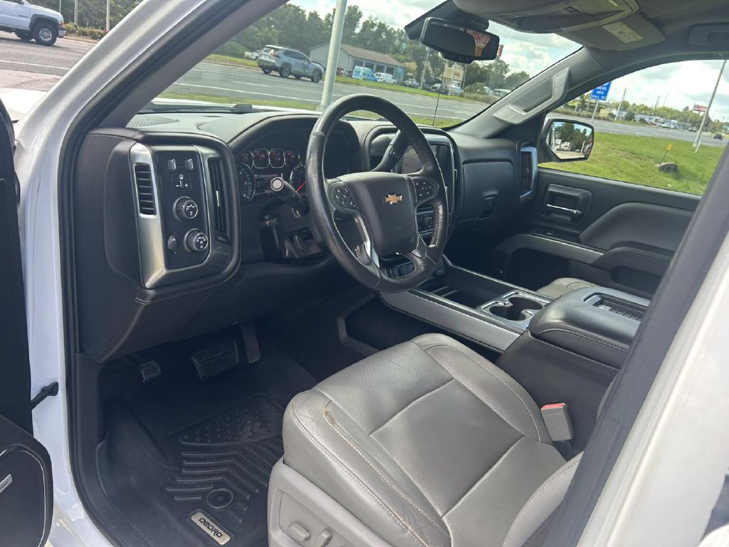 2017 Chevrolet Silverado 1500 Image 17