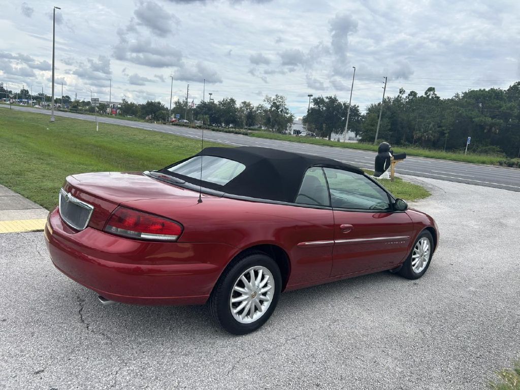 2001 Chrysler Sebring Image 3