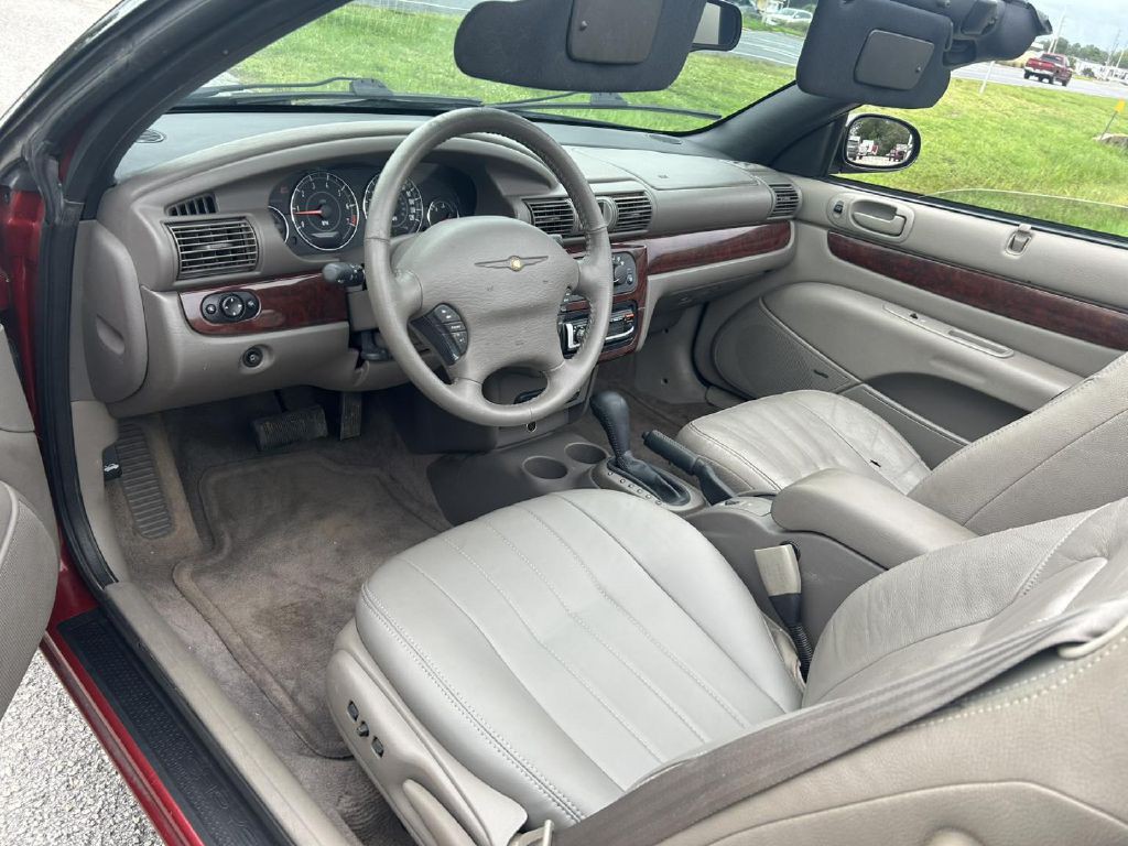 2001 Chrysler Sebring Image 12