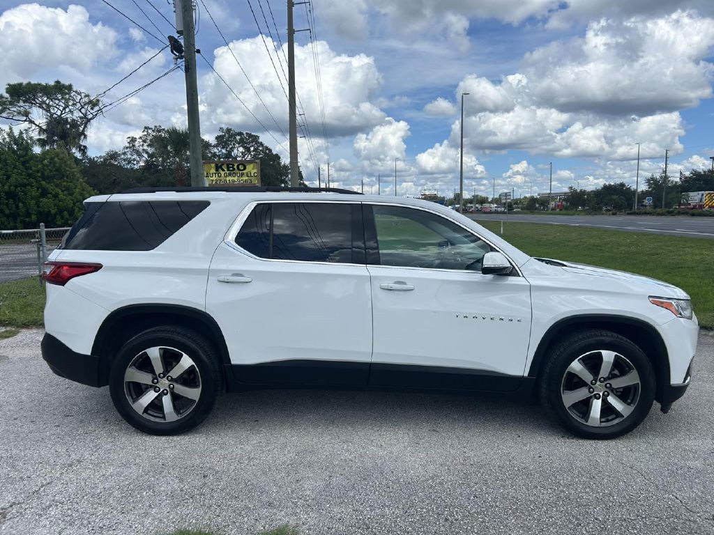 2019 Chevrolet Traverse Image 2