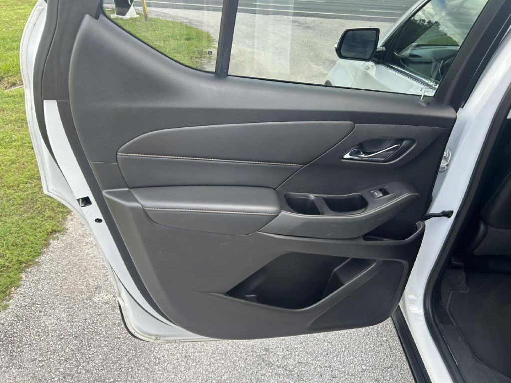 2019 Chevrolet Traverse Image 13
