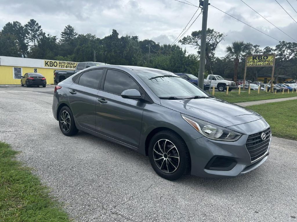 2018 Hyundai Accent Image 1
