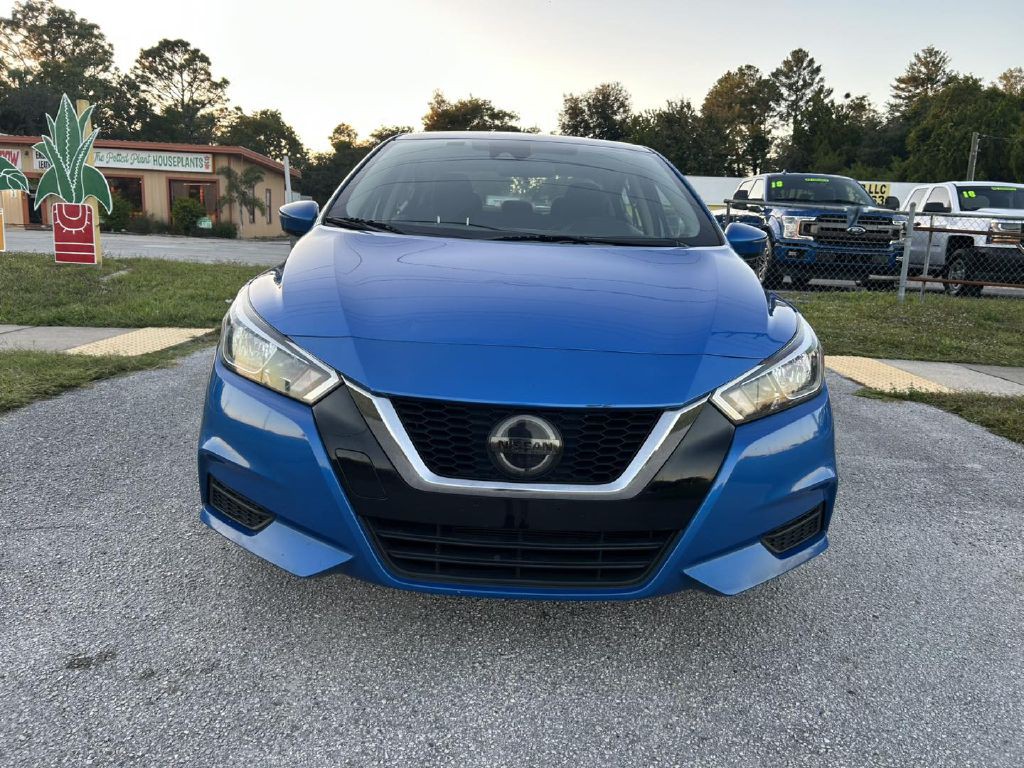 2021 Nissan Versa Image 8