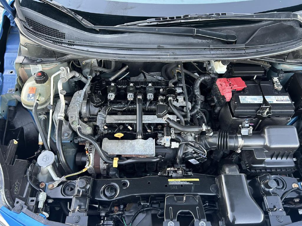 2021 Nissan Versa Image 19