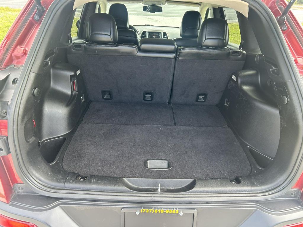 2014 Jeep Cherokee Image 11