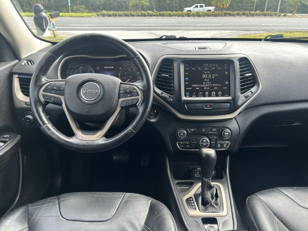 2014 Jeep Cherokee Image 15