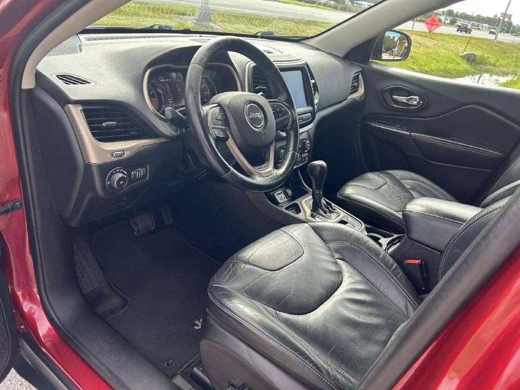 2014 Jeep Cherokee Image 17