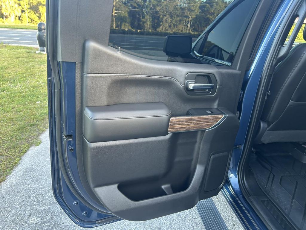 2019 Chevrolet Silverado 1500 Image 14
