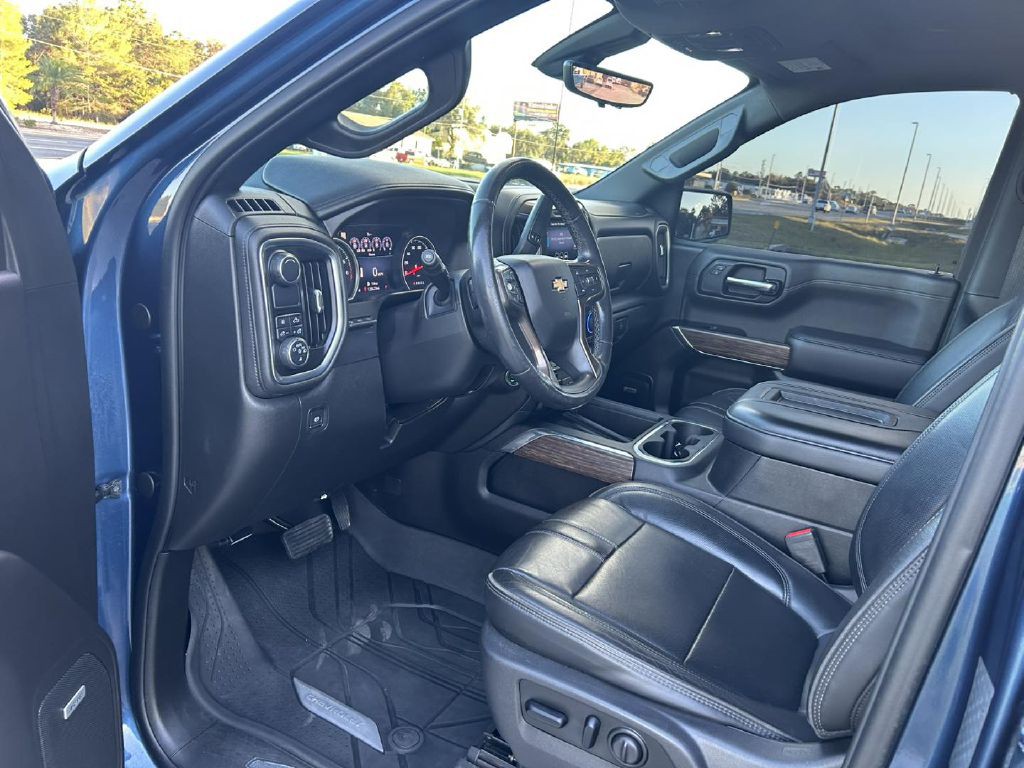 2019 Chevrolet Silverado 1500 Image 17