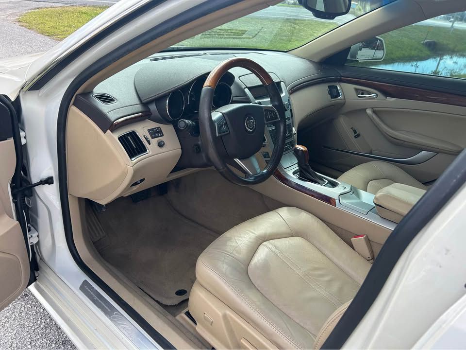 2012 Cadillac CTS Image 16